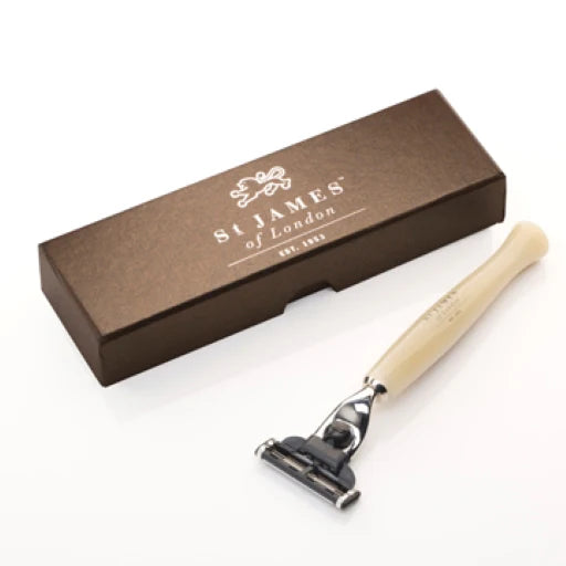 St. James of London – Cheeky B'stard MIII Razor